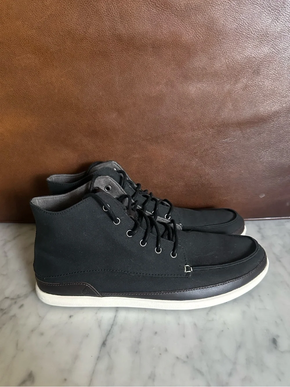 OluKai Nalukai Kapa Mid Boots Men’s Size 10 Black Textile Casual Chukka Shoes